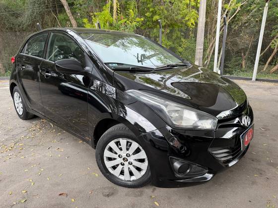 HYUNDAI HB20 1.0 COMFORT 12V FLEX 4P MANUAL HYUNDAI HB20 1.0 COMFORT 12V FLEX 4P MANUAL